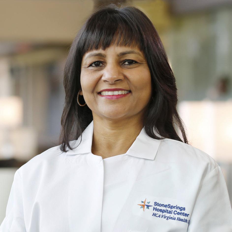 Portrait photo of Sangeeta Sinha, MD