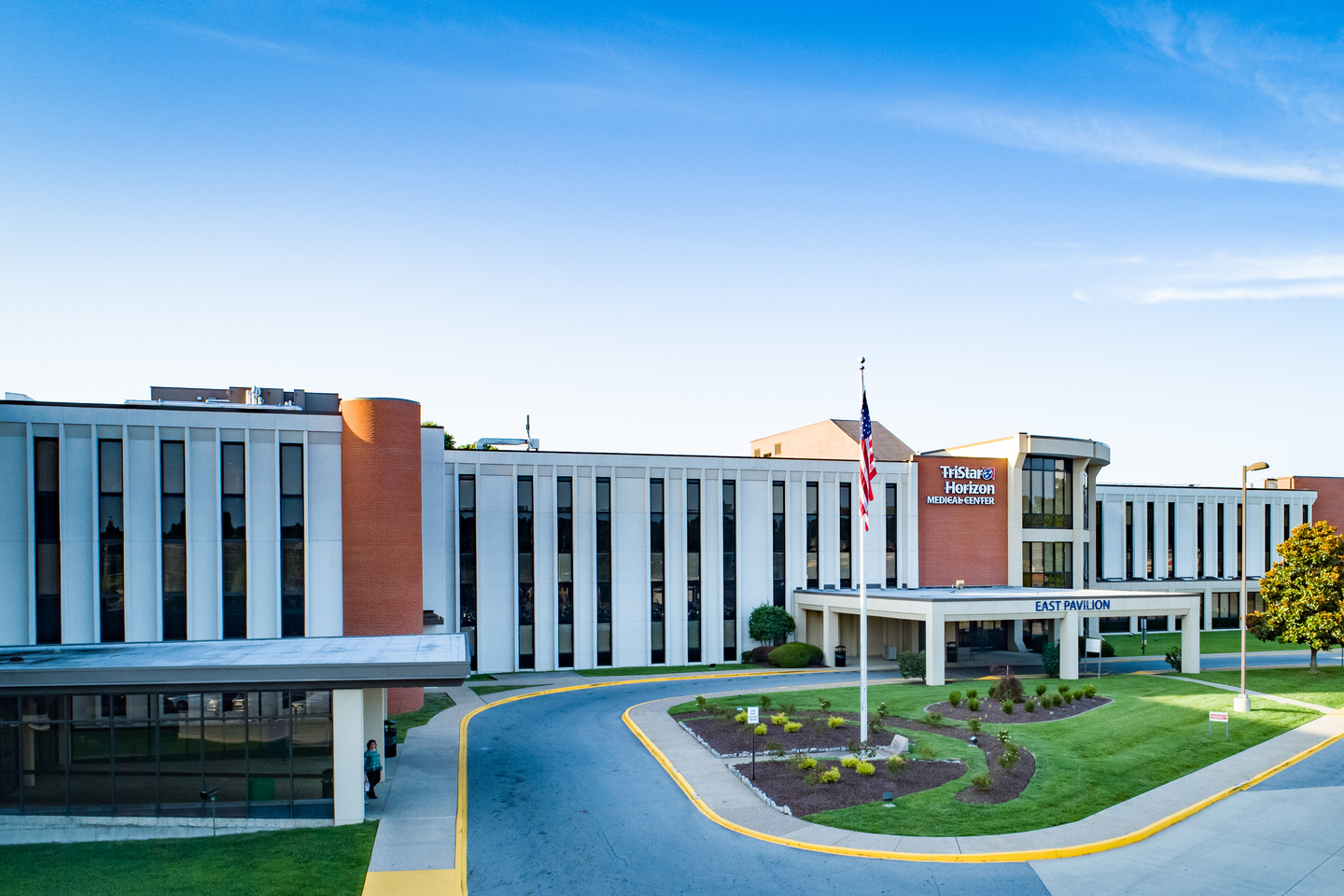 Exterior view of TriStar Horizon Medical Center