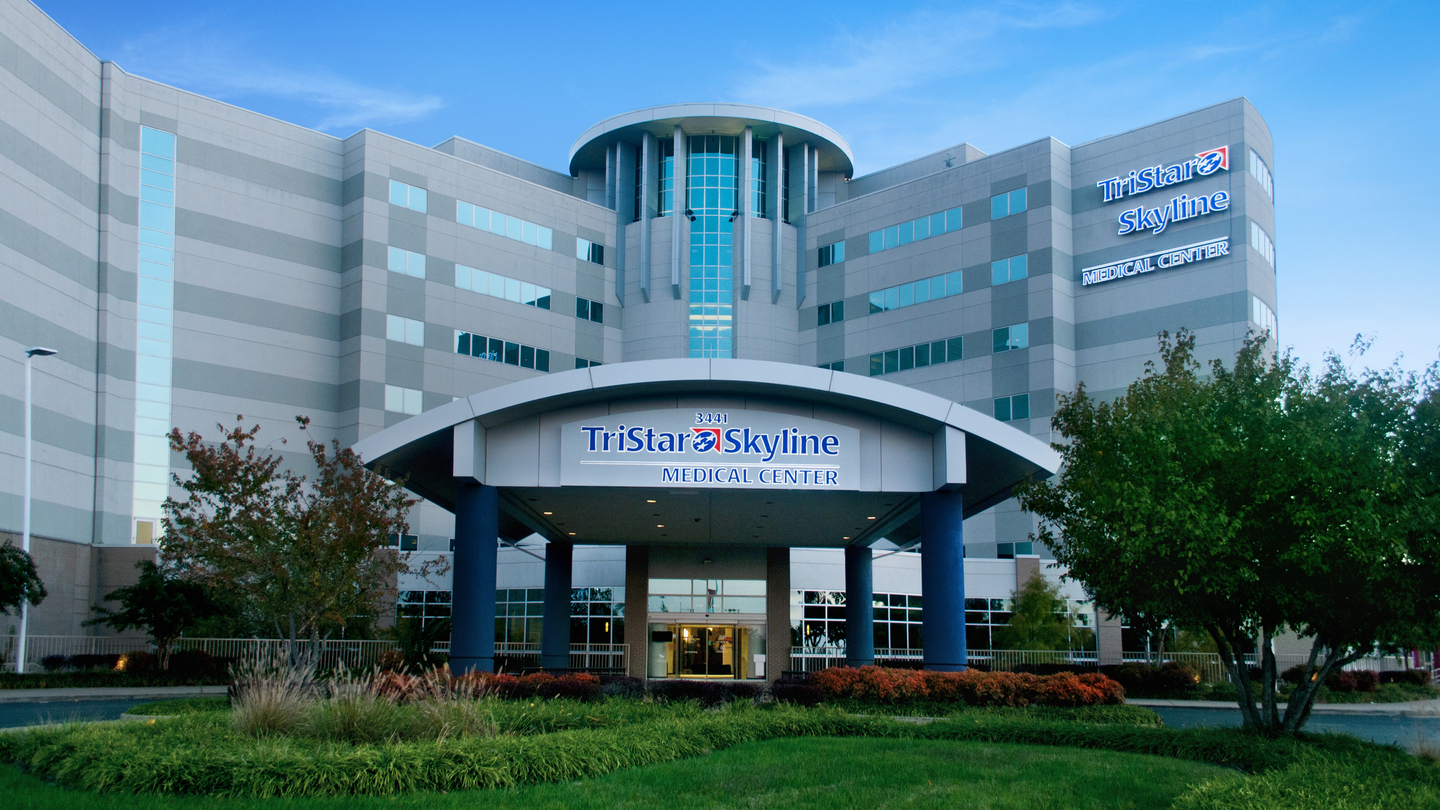 Exterior view of TriStar Skyline Medical Center