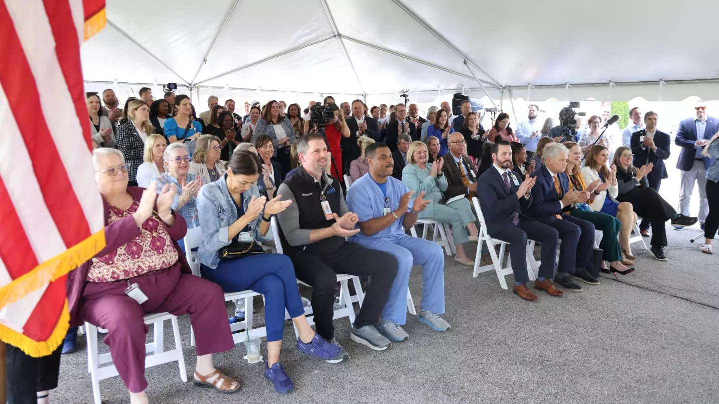 Announcement of Spring Hill hospital.