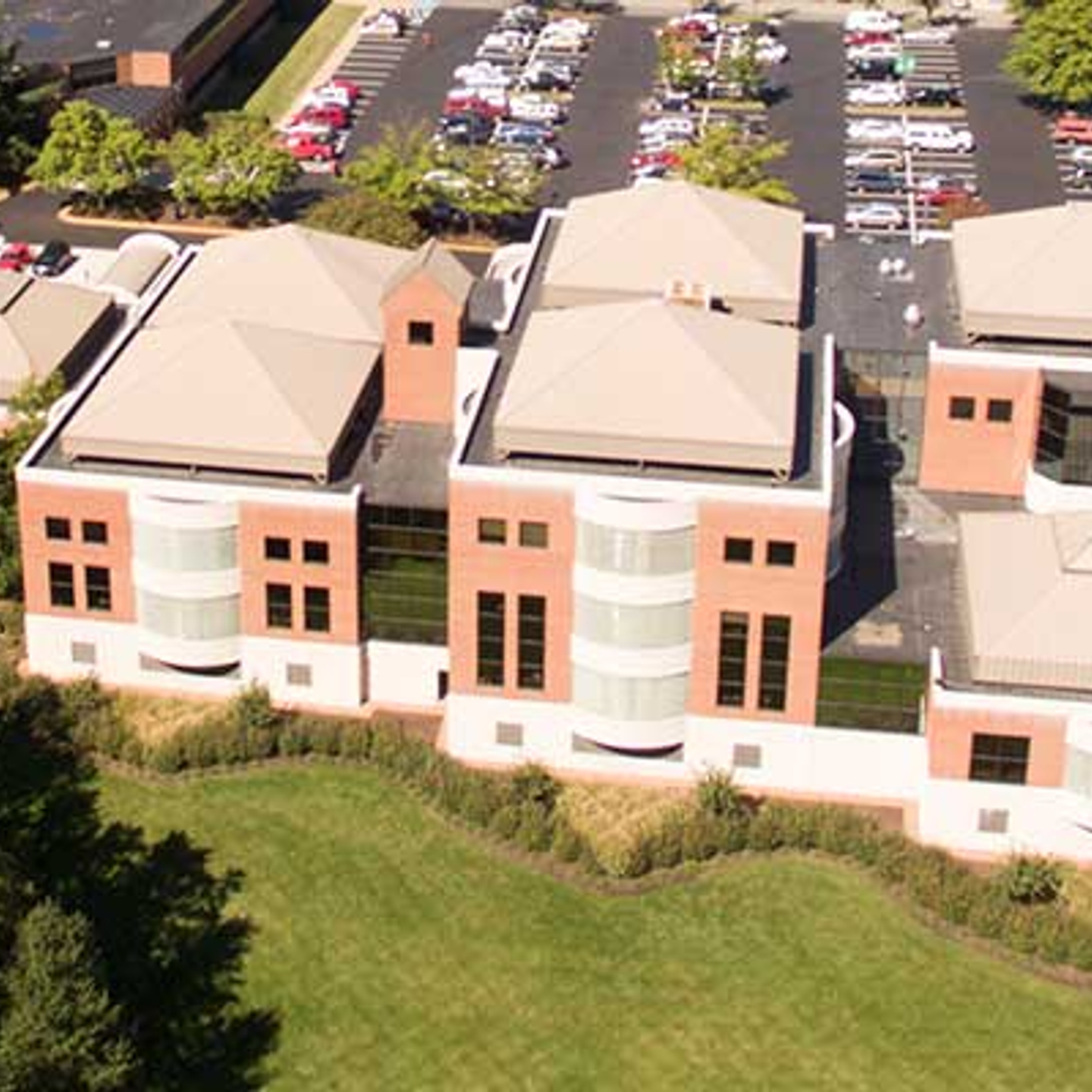 Aerial view of Parham Doctors' Hospital