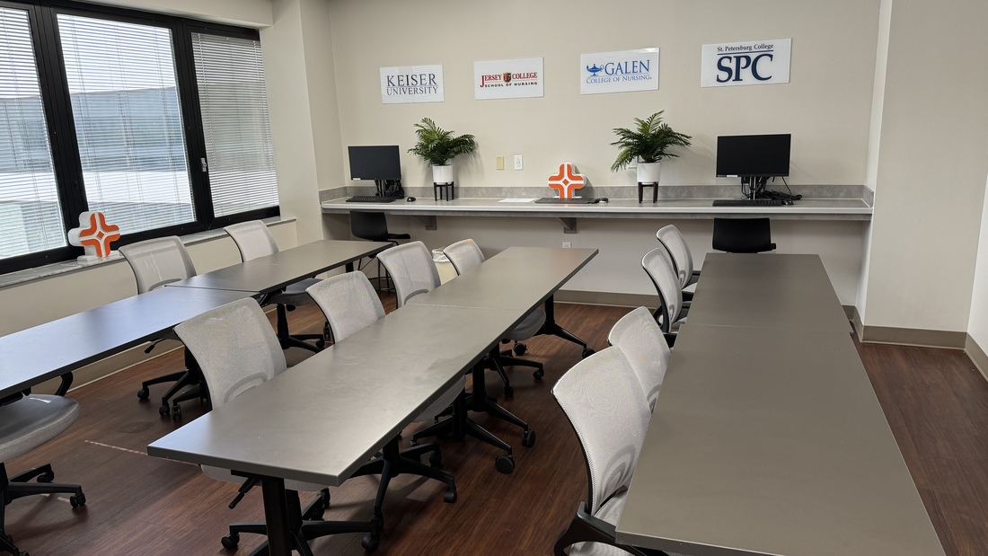 Computer workstations and lecture space in Nurse Student Workroom at HCA Florida Largo Hospital